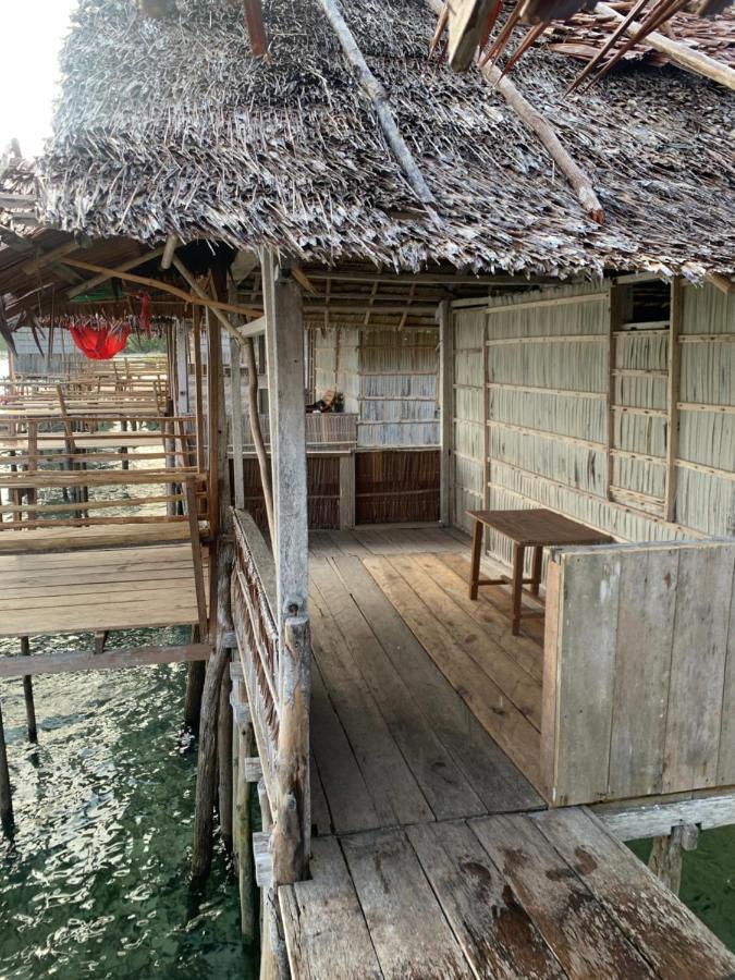Waisai Firdas Bungalows מראה חיצוני תמונה
